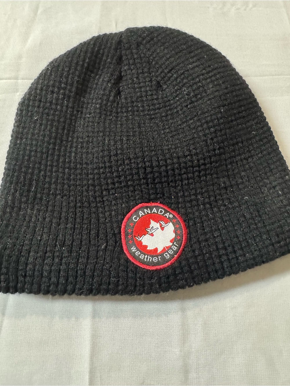 🇨🇦 Show your Canadian Pride and Love with this Canada Weather Gear Black Beanie.